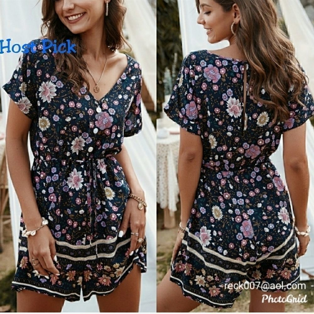 Navy Floral pattern Romper - Picture 5 of 10